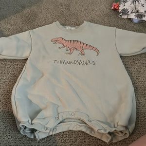 Unisex baby onesie